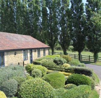 Corsham Bed & Breakfast | Norbin Farm