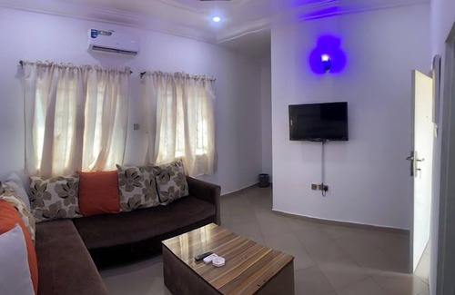 Kaduna Hotel | Nordhaus Suites Gardens and Tours