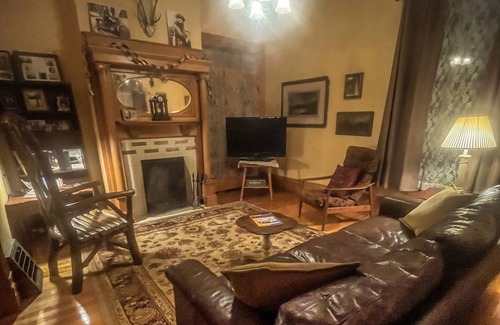 Upper Peninsula Michigan Apartment | Nordic Belle Retreat 1896 lower level Queen Anne Victorian