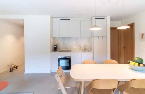 Flims Apartment | Nordic design apartment ski/bike/hike in and out