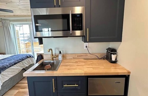 Center City House | Nordic Harbor | Room 2 | Tranquil Maple