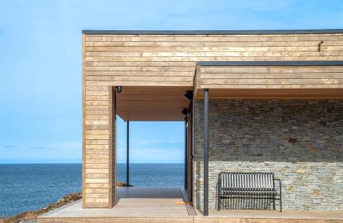 Flakstad Villa | Nordic House Lofoten