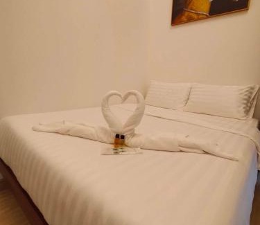 Nong Nam Daeng Villa | Nordic SkyBird Hill Chill