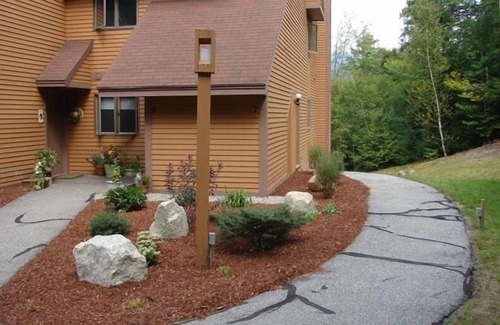 Bartlett Condo | NordicVillageRESORT life@Storyland, very close to Attitash/Wildcat/Cranmore etc