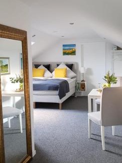 Oldersbek Apartment | Nordsee Ferienwohnung im Künstlerhaus bei Husum - keine Monteure Arbeiter