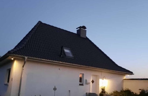 Wobbenbull House | Nordseeblick holiday home in a secluded location with sea views and dog