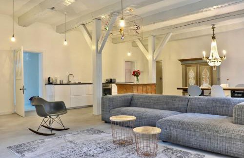 Tetenbull Apartment | NordseeEstate - Loft unter Reet mit Sauna