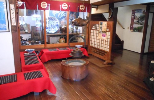 Hikimikyo Onsen Hotel | Noren Yado Meigetsu