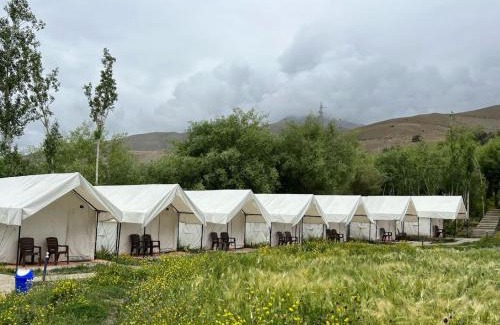 Leh Other | Norfesela Retreat