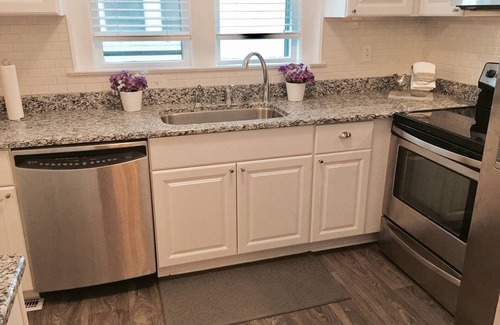 East Ocean View Cottage | Norfolk Beach Cottage Rental