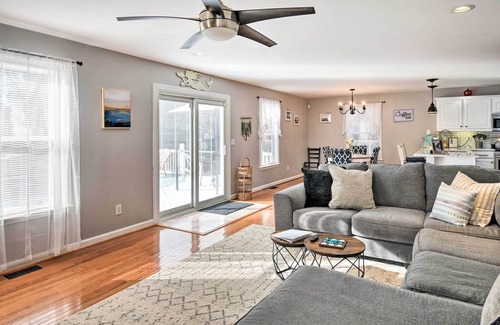 Bayview Cottage | Norfolk Beach House Rental w/Private Pool!