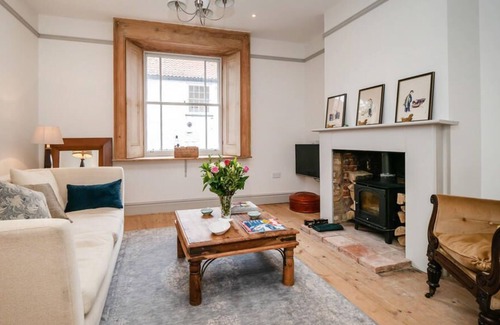 Litcham House | Norfolk Cosy Cottage