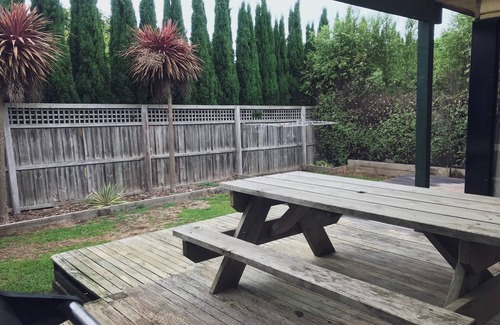 Warrnambool House | NORFOLK COTTAGE large central house free wifi
