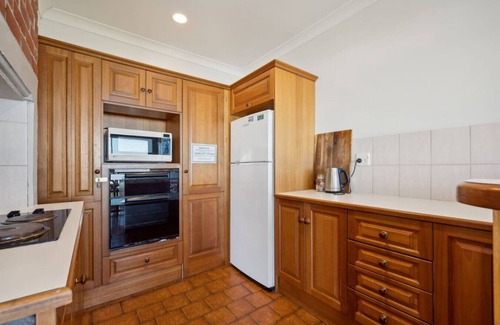 Middleton House | Norfolks Beachfront Cottage