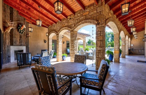 Norman House | Norman's Premier Estate