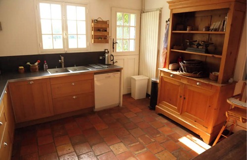 La Couture Boussey House | Normandy, 1h15 from Paris - 2 hectares of parkland - Tennis court, swimming pool and Jacuzzi