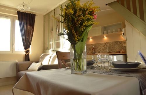 Petit-Caux Cottage | Normandy cocoon for couples with table d'hôtes, workshops and unspoilt nature