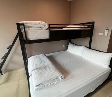 Arun Amarin Hotel | NORN Canalside Bangkok Hotel โรงแรมนอนริมคลอง