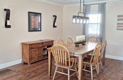 Caryville House | Norris Cove Escape