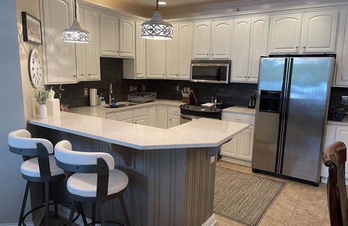 Andersonville Condo | Norris - Happy Place