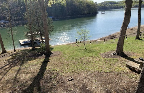 Andersonville House | Norris Lake House