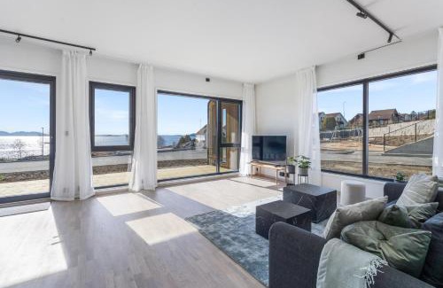 Tau Apartment | Norse Horizon