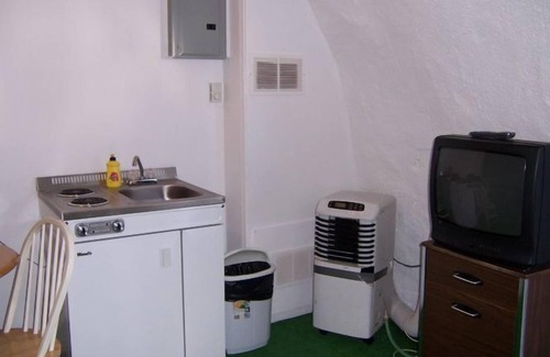 Cochrane Hotel | North Adventure Inn