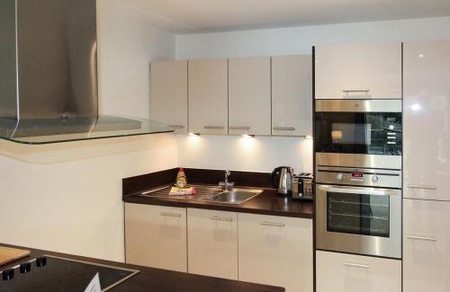 Scarborough House | North Bay Sands Apartment 1-Uk2629