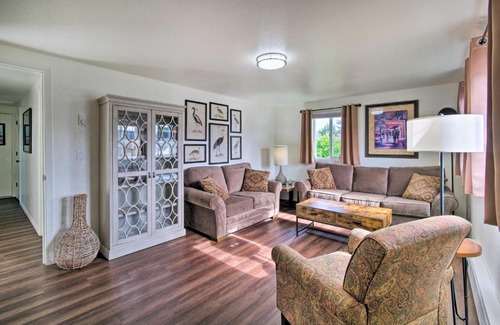 North Bend House | North Bend Home with Cornhole Court and Putting Green