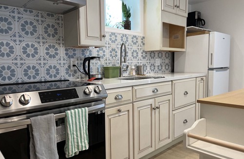 Albany Apartment | North Berkeley Brand New Downstairs 1Bd/1B Private Apartment