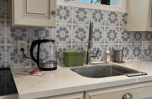 Albany Apartment | North Berkeley Brand New Downstairs 1Bd/1B Private Apartment