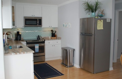 Bethany Beach Condo | North Bethany Beach Condo - 2 BR Ocean Block! Quiet Beaches!