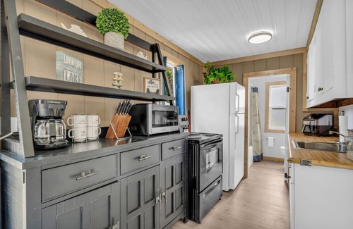 Lexington Cottage | North Bound 25 Cottage #2