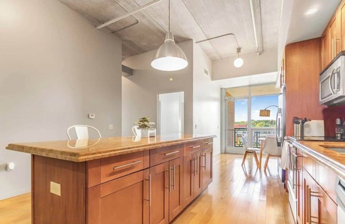 Ann Arbor Apartment | North Campus 2B2B | Free Parking