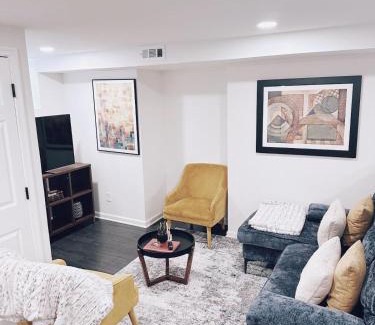 Eckington Apartment | North Capitol Charm