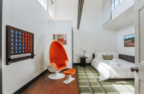 Staunton Apartment | North Central Loft