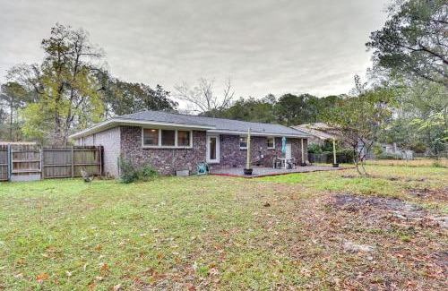 North Charleston House | North Charleston Escape about 15 Mi to Dtwn Charleston