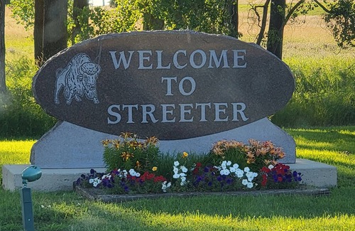 Stutsman County House | North Dakota sportsman's paradise!