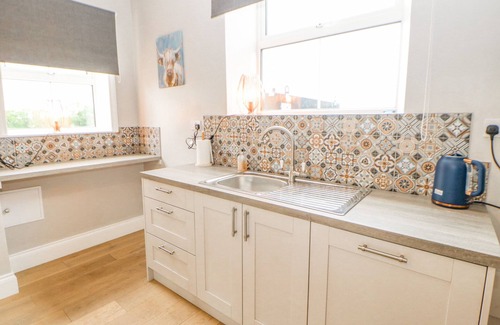 Stockton-on-Tees Cottage | NORTH FARM, pet friendly, with open fire in Sedgefield, County Durham