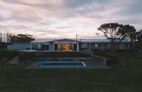 Tutukaka Villa | North Gable House