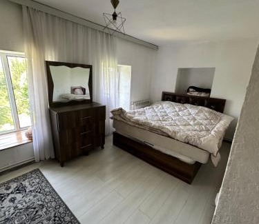 Qusar House | North Garden