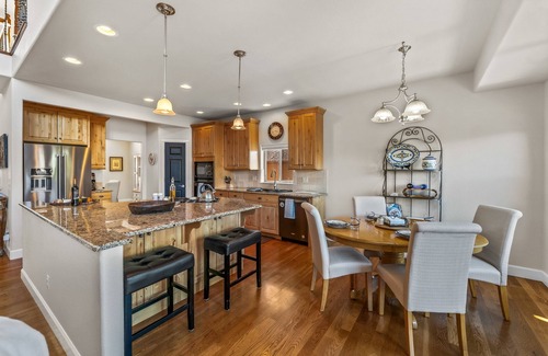 Flying Horse House | North Gate Getaway | Pet Friendly | Game Room
