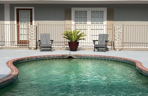 Highlands - Perkins Apartment | North Gates of LSU 2 bedroom w&d pool