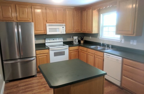 Tiger House | North Georgia Cabin up the hill from Lake Burton