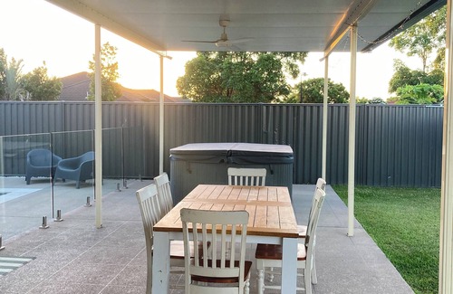 North Lakes House | North Lakes Resort Family Home