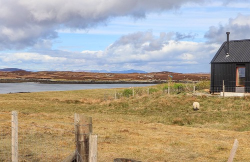 North Uist Cottage | North Light Studio