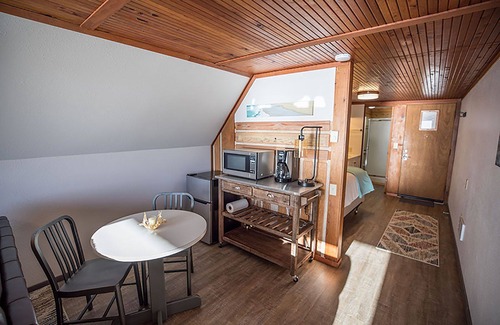 Bandon Condo | North Loft: Cozy, two-person loft with deck overlooking the beach