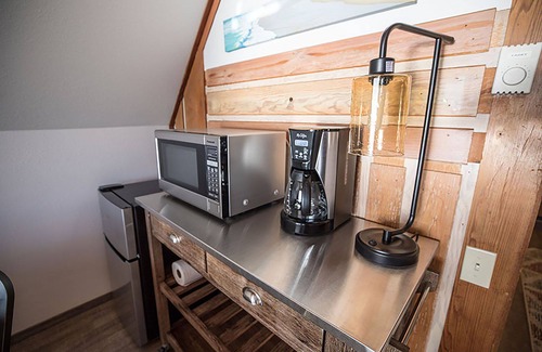 Bandon Condo | North Loft: Cozy, two-person loft with deck overlooking the beach