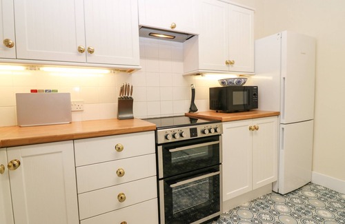 Alford Cottage | NORTH MAINS COTTAGE - CRAIGIEVAR CASTLE in Alford, Aberdeenshire