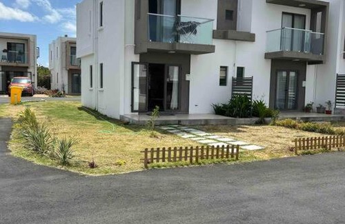 Grand Gaube Apartment | North Mauritius New-built 2-bedroom Villa with shared pool